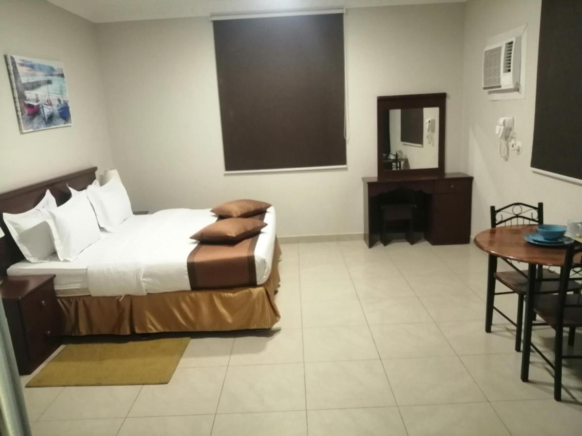 Nozol Al Toot Furnished Units Aparthotel ริยาดห์ ภายนอก รูปภาพ