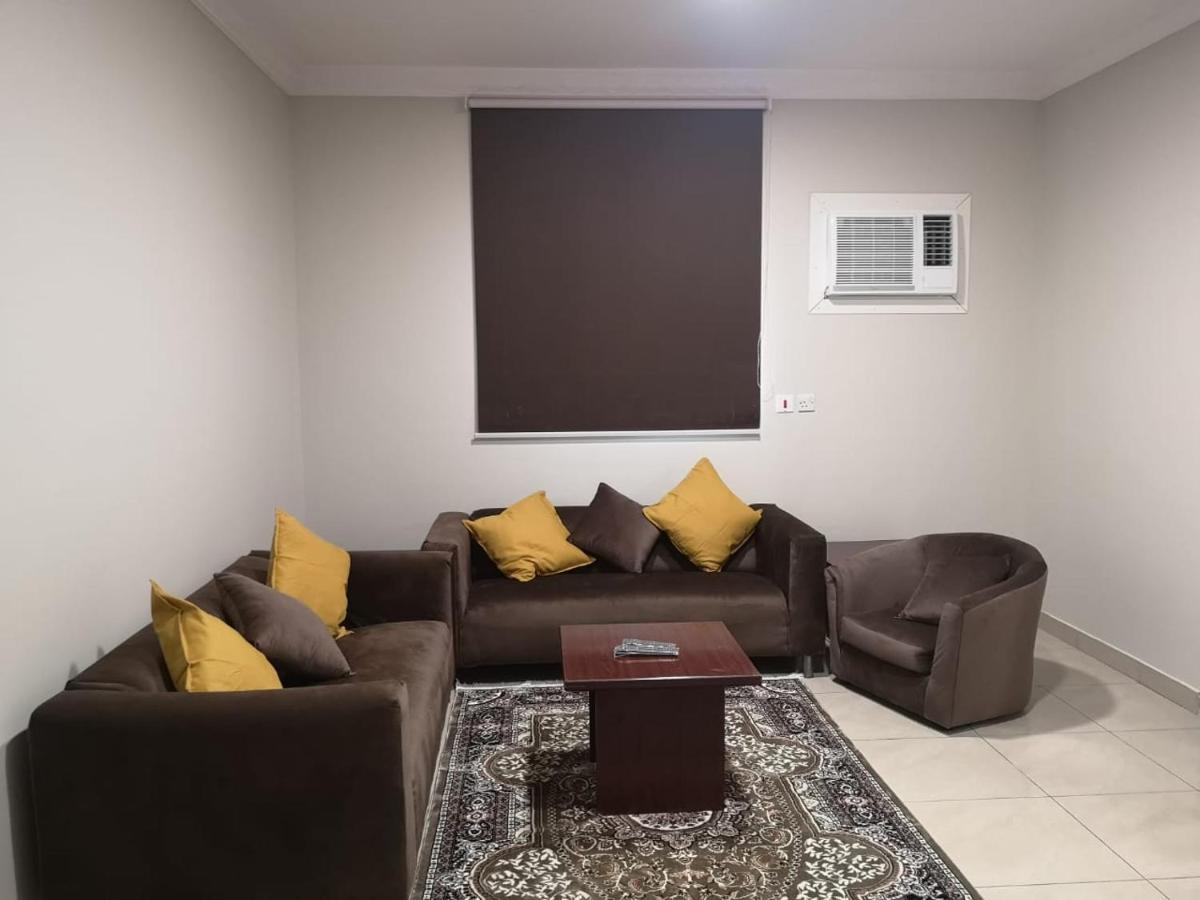 Nozol Al Toot Furnished Units Aparthotel ริยาดห์ ภายนอก รูปภาพ